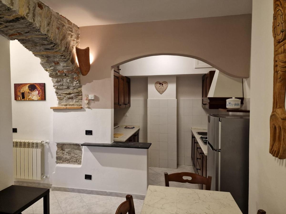 Casa Romantica Tra Liguria E Toscana Ортоново Экстерьер фото