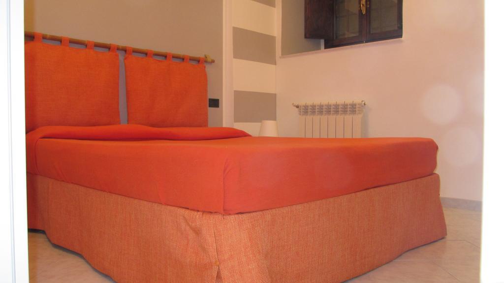 Casa Romantica Tra Liguria E Toscana Ортоново Экстерьер фото